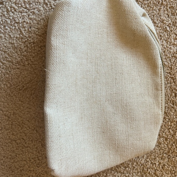 Express Clear Purse - Picture 3 of 4